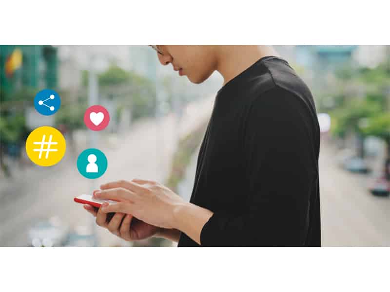 english blog, social media
